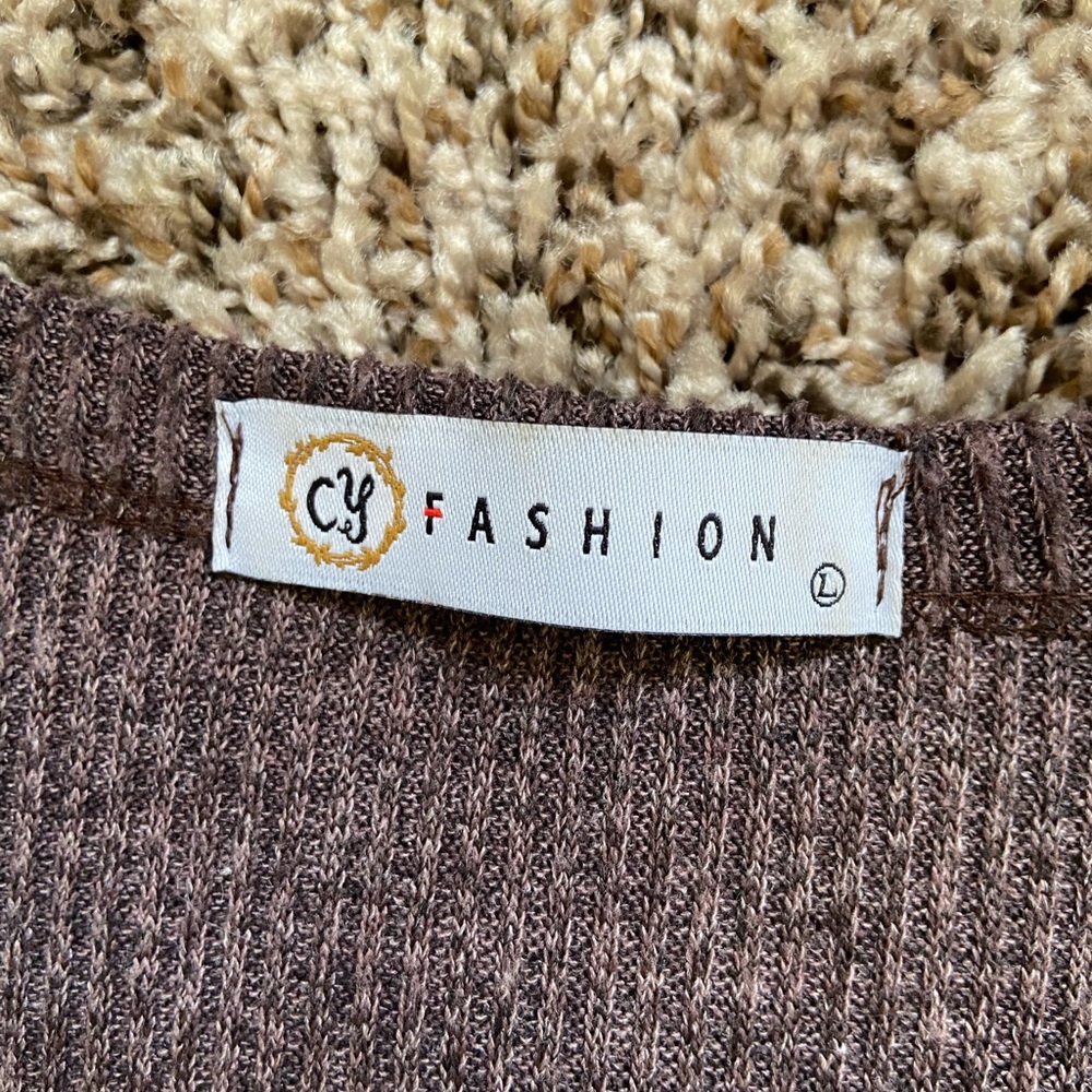 CY Fashion Purple Sweater - Picture 2 of 2
